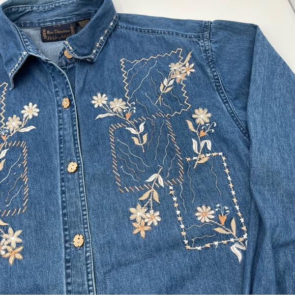 New Direction Floral Embroidered Blue Denim Jean Shirt Jacket Women’s Large - Picture 6 of 14